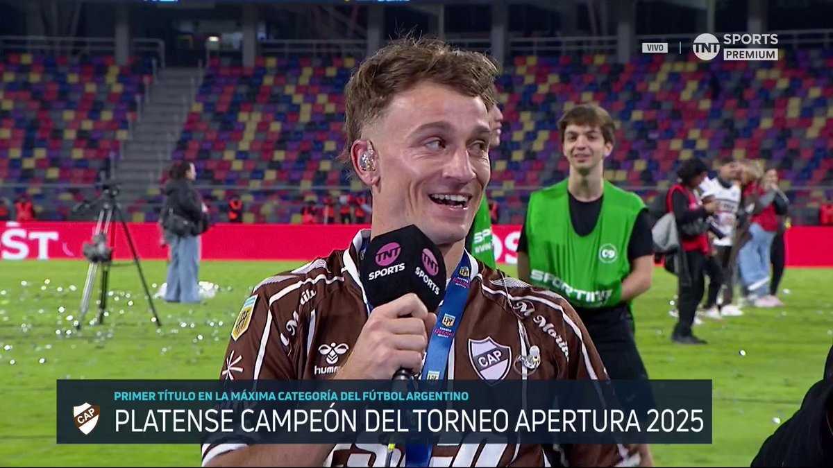 EL HÉROE DE PLATENSE CAMPEÓN 🏆 Guido Mainero revivió su gol histórico junto a Pablo Giralt, JPV y @chatrucjose2 #LPFxTNTSports