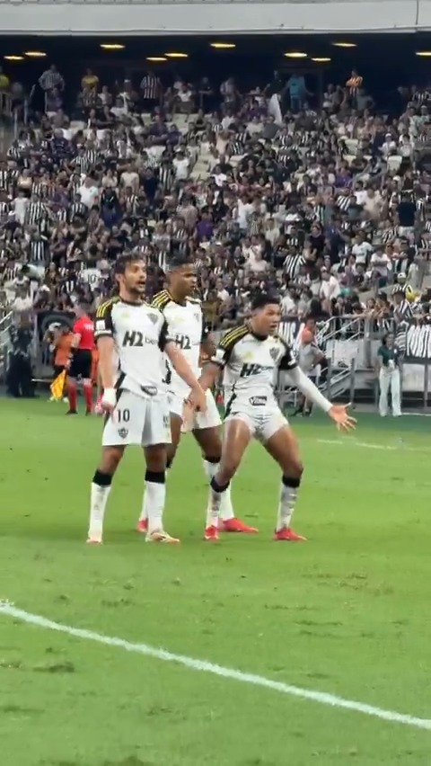 Confiou, arriscou e acertou! 🎯🔥 Golaço de Rústico e vitória do Galo no Castelão! ⚽️