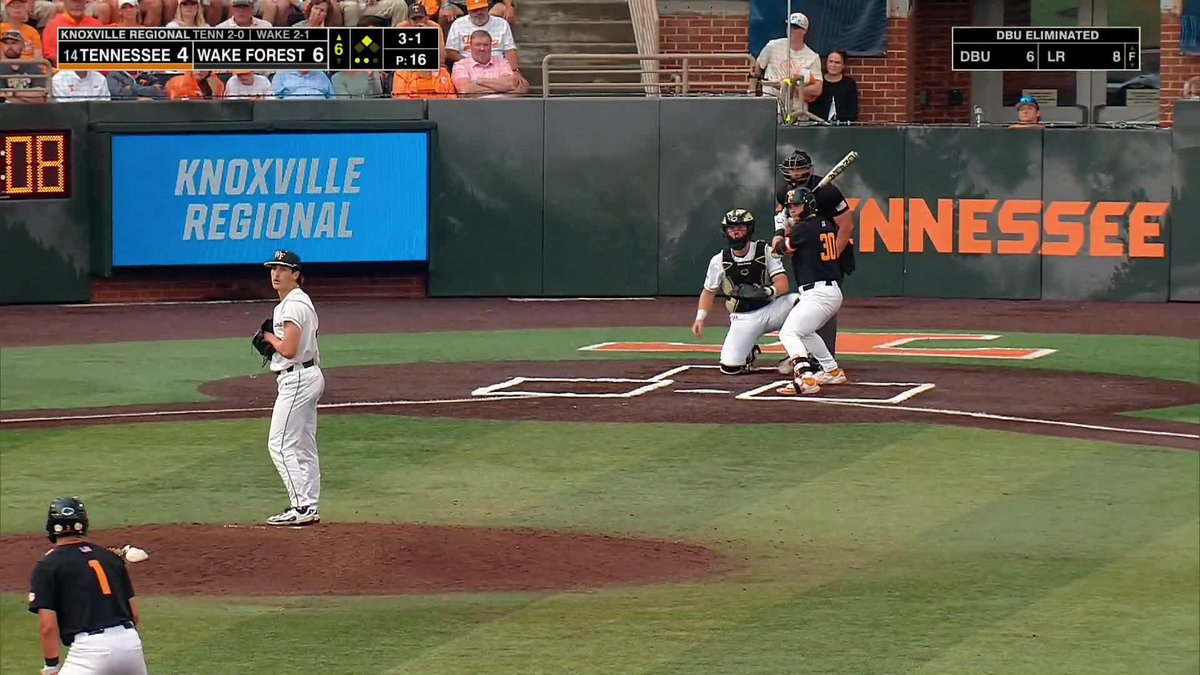 LEVIIIIIIII CLARKKKKKKK, 6-6 BALLGAME IN KNOXVILLE