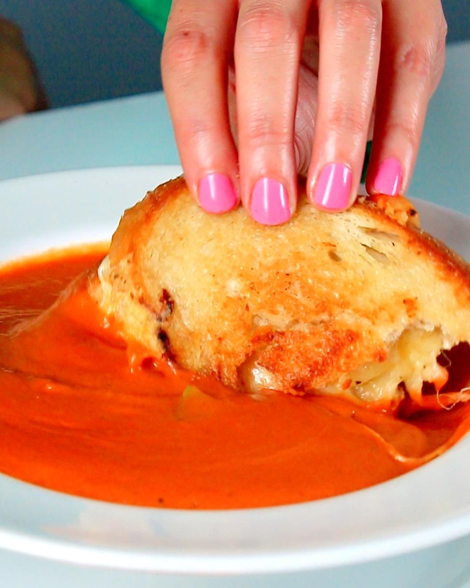 Creamy Roasted Tomato Soup