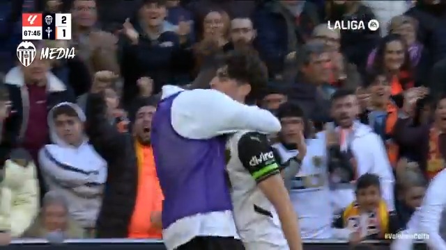 No te pierdas en nuestro canal de YouTube la recopilación de los mejores goles del Valencia CF en la temporada 2024-25 🔝⚽ 📺 Vídeo completo AQUÍ: #LaLigaHighlights #ADNVCF