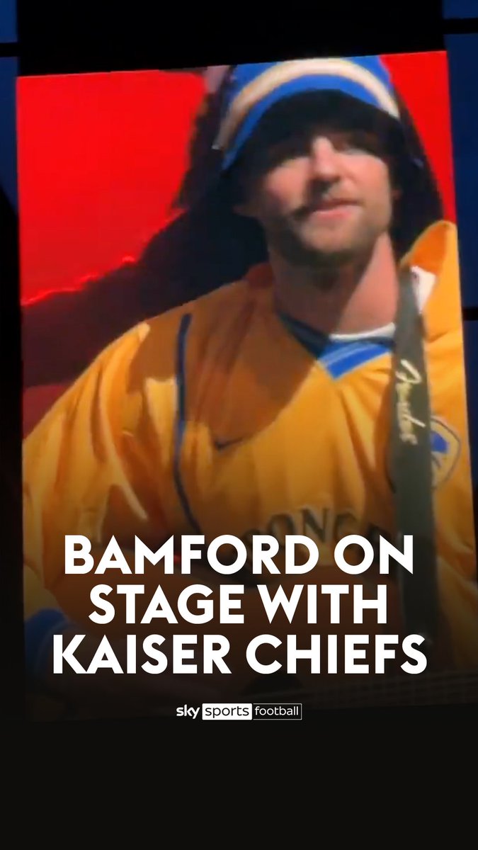 Just Patrick Bamford on stage with the Kaiser Chiefs 🎶