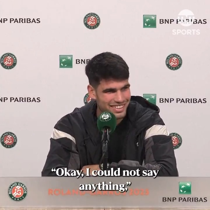 Carlos Alcaraz is setting the example for everyone on the Tour 👏 #RolandGarros