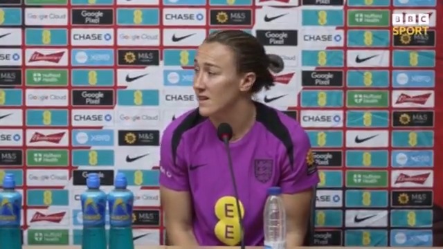 'The attributes across the backline Maya has in abundance.' โจ Lucy Bronze is full of praise for Maya Le Tissier.