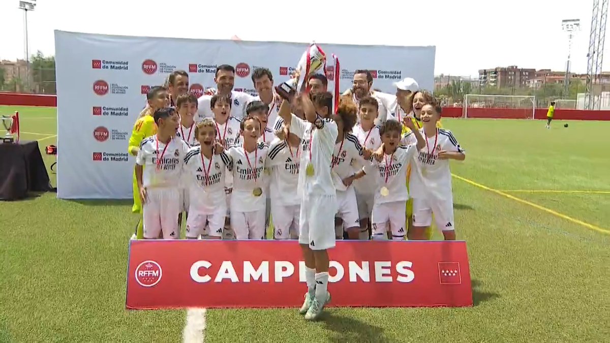 ✨ ¡Los 32 mejores niños de la Comunidad de Madrid juegan en el Real Madrid! ⚽ División de Honor 🏆 Alevín B 👏 Alevín C