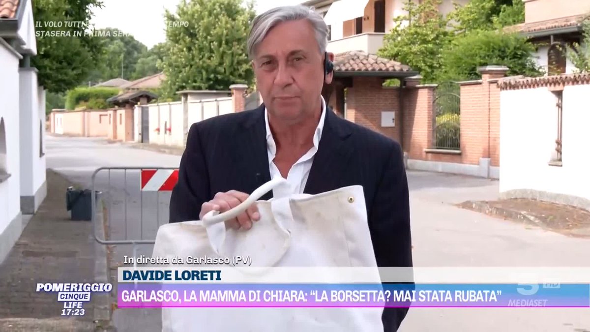 Caso #Garlasco La mamma di #ChiaraPoggi: "La borsetta? Mai stata rubata" #Pomeriggio5