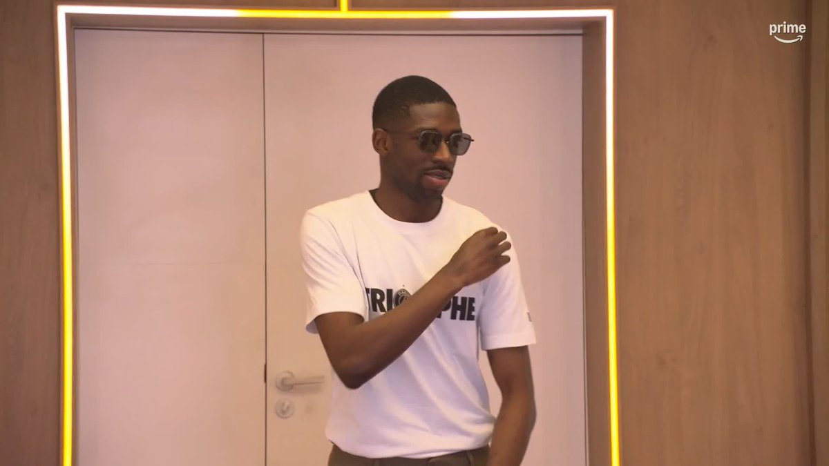 Ousmane Dembélé qui imite Rafael Nadal : c'est fort ! 😭😭 Merci pour tout ce divertissement Ousmane... (Prime Video Sport France)