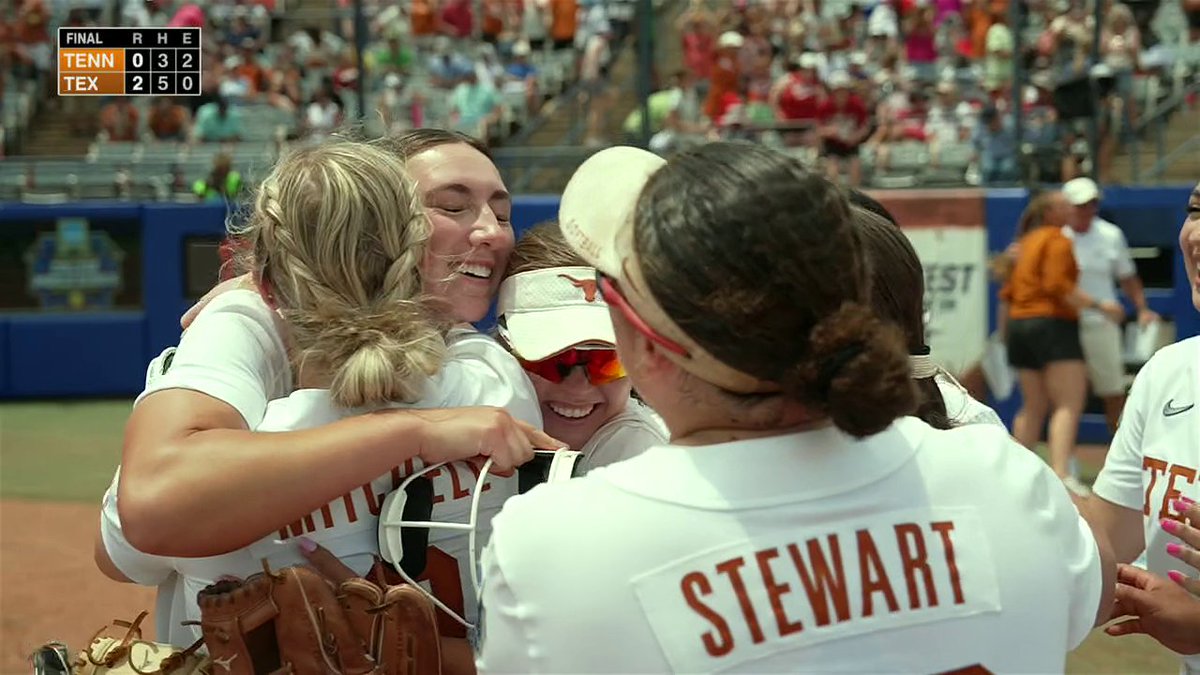 HOOK 'EM 🤘 Texas takes down Tennessee to advance to its THIRD WCWS Championship Series in program history 👏