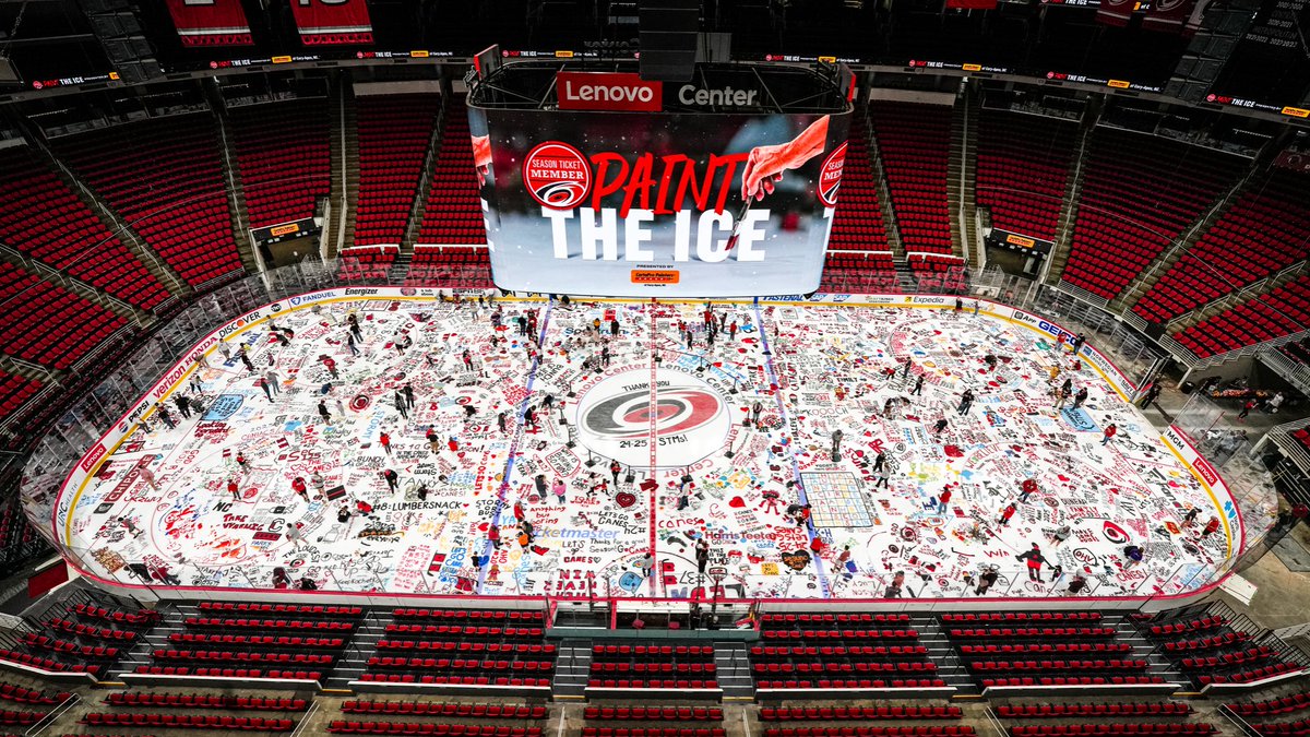 The ice has been painted 🎨