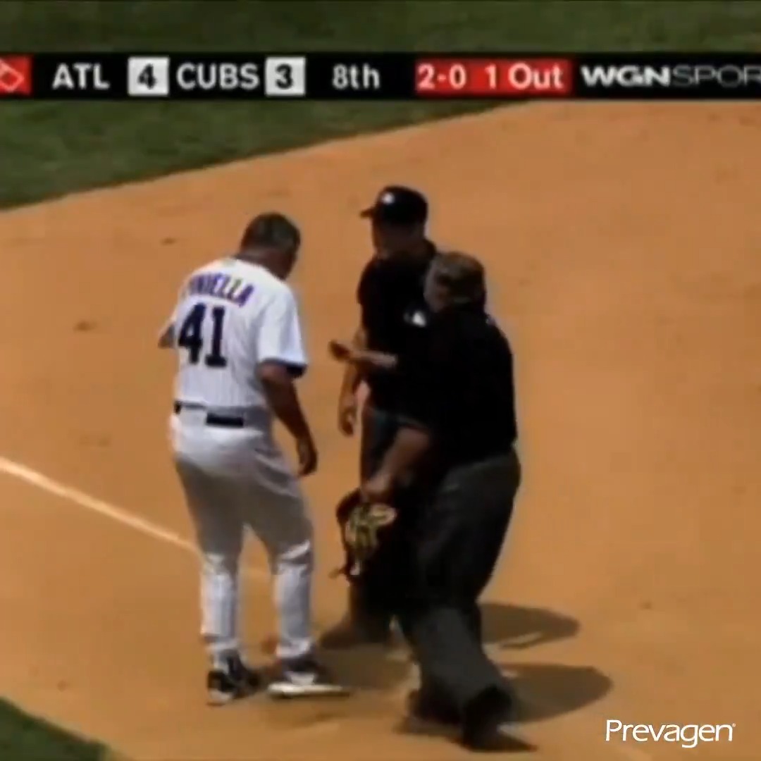 18 years ago today, Lou Piniella was ejected for the first time as a Cubs manager!