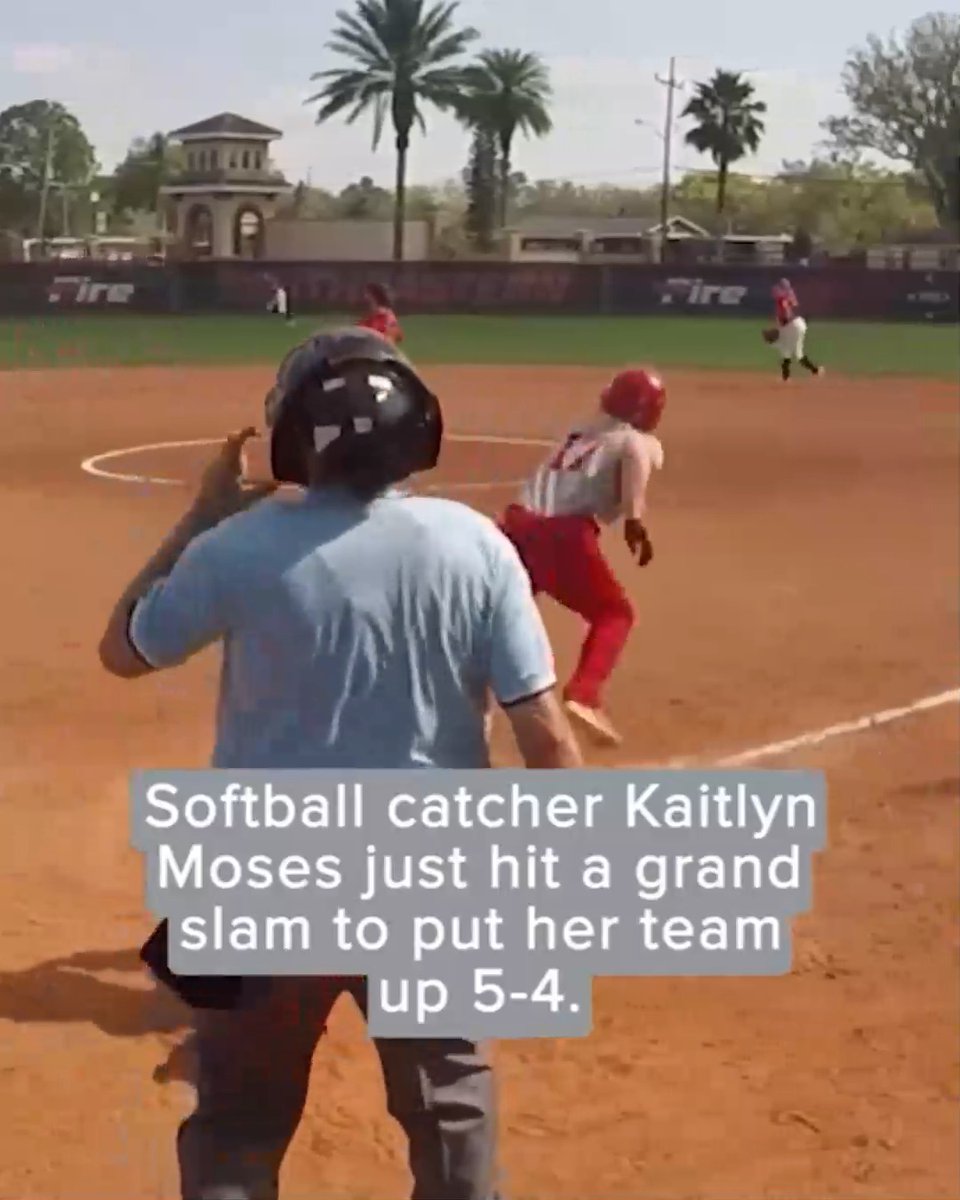 After hitting a grand slam, Kaitlyn Moses got injured rounding first. Her teammates couldn’t help so the opposing team carried her home. Amazing sportsmanship ❤️🥎