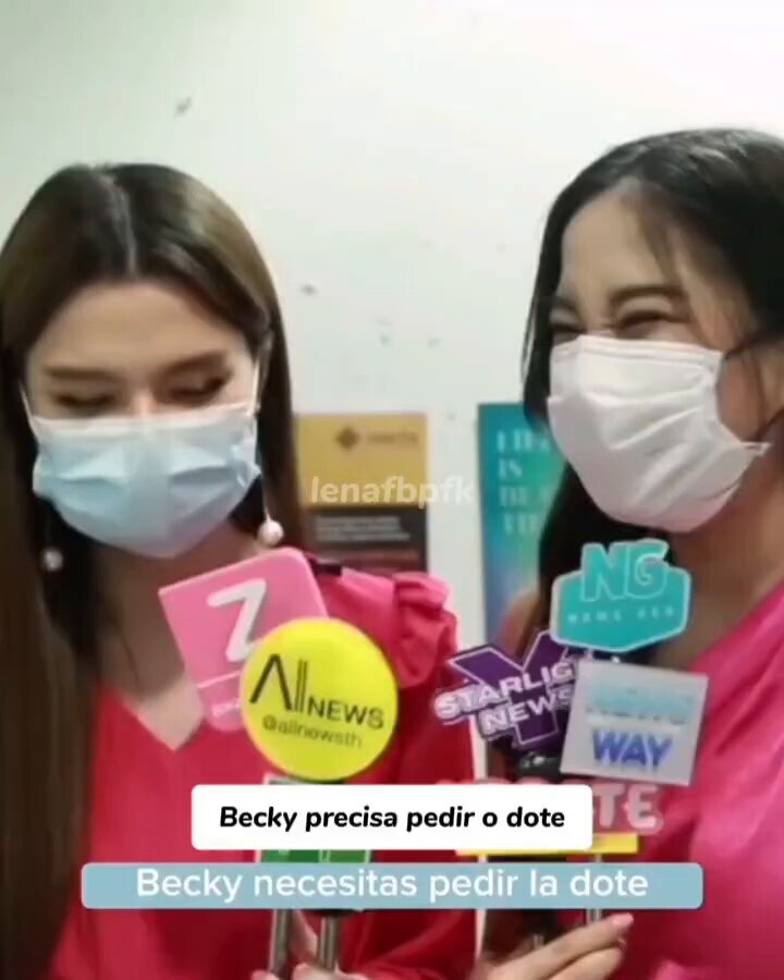 E esse diálogo de alguns anos atrás? - Becky, oq você quer como dote (de casamento)? 👀 B: Um anel de diamantes? 💎😁 F: Não tenho dinheiro 😭 - Então... você vai pedir ou não um dote? F: Pfv, não 🥹 B: Não vou! 😌 F: Bom... 😊 #FreenBecky #ฟรีนเบค #srchafreen #beckysangels