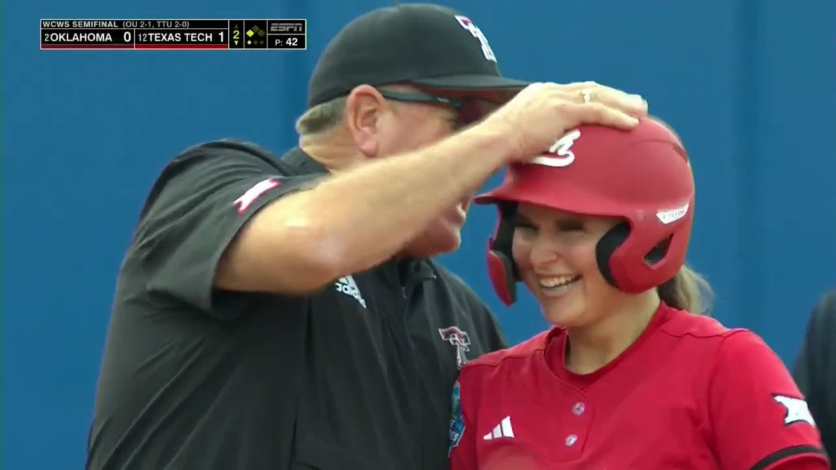 RED RAIDERS ARE ON THE BOARD FIRST ‼️ #WCWS x 🎥 ESPN / Texas Tech Softball