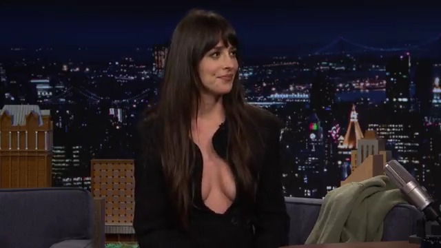 Dakota Johnson plays a matchmaker who’s caught in a love triangle between Chris Evans and Pedro Pascal in their new film Materialists! #FallonTonight