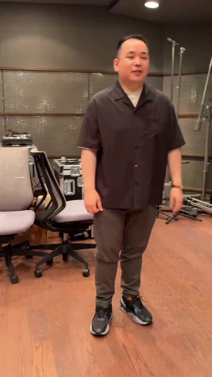 「詳しく教えてくれるー？」 内海さんのパントマイム👐 駒場さんもチャレンジ👀 #みるかよ #ABCラジオ