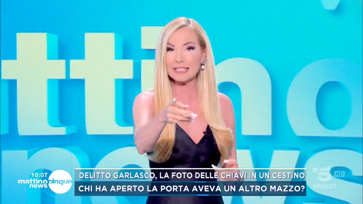 Caso #Garlasco, chi ha aperto la porta aveva un altro mazzo di chiavi della casa di Chiara Poggi? #Mattino5