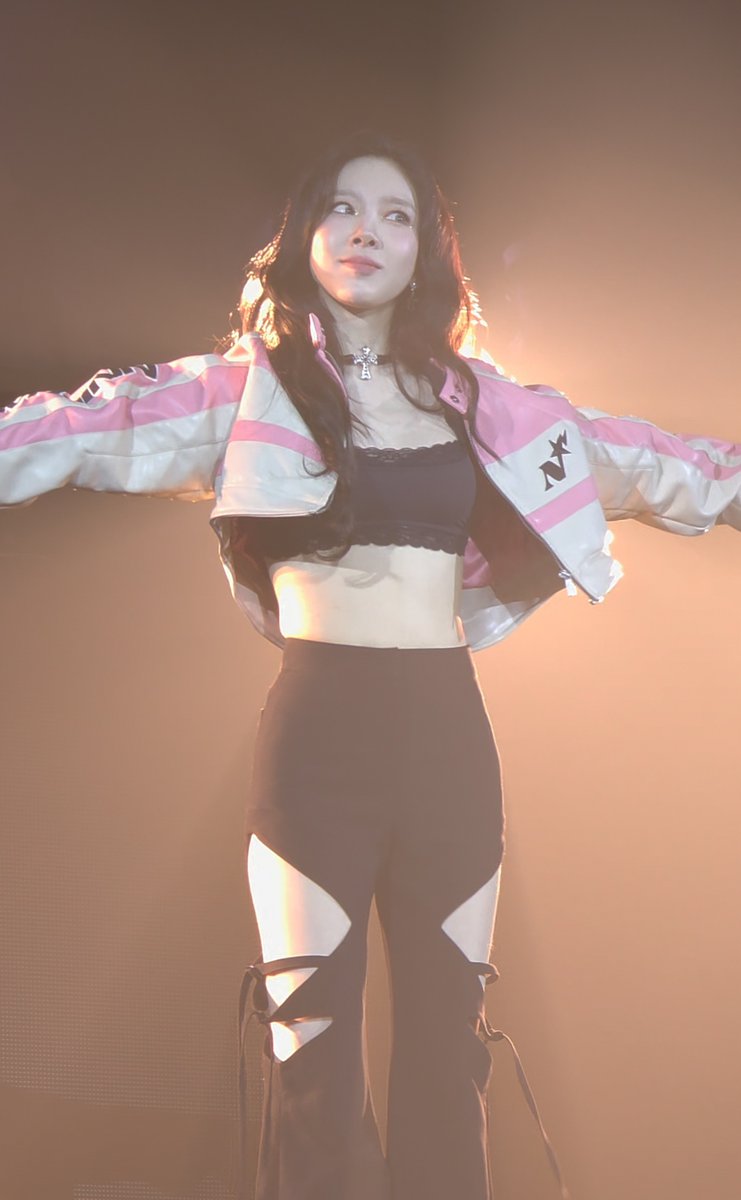 250601 The TENSE in Bangkok day 2💕Stress 🚬🔥🎉🥵 #TAEYEON #태연#TheTENSE #TAEYEON_TheTENSE #TAEYEON_TheTENSE_in_BANGKOK