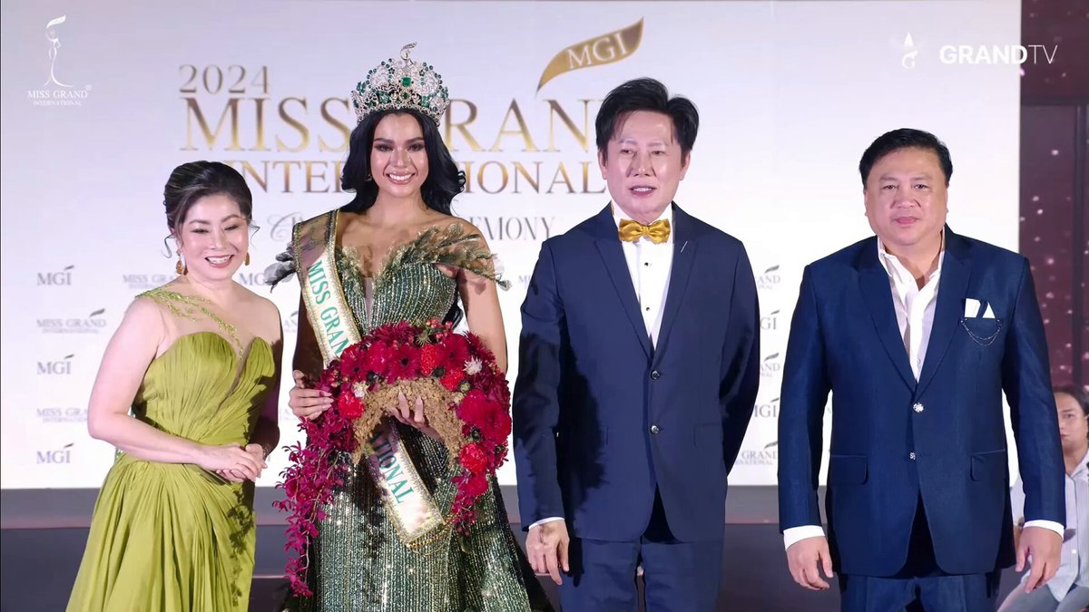 Araw ni CJ at Araw natin ito, PILIPINAS.🇵🇭 First time in Miss Grand International History na pinatugtog ang national anthem ng winning queen. Goosebumps marining ang Lupang hinirang sa isang international pageant. 🫡 #CJOpiaza #MissGrandPhilippines2024 #MGI2024 #MGI #MissGrandInternational2024 #MissGrandInternational