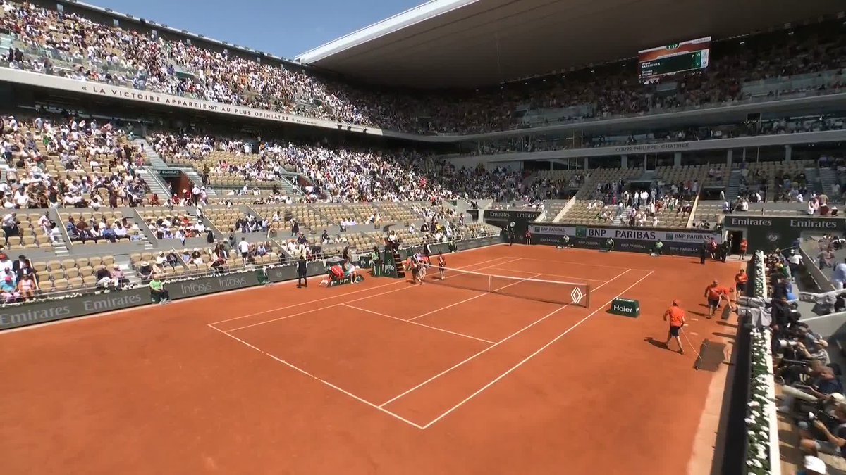 Huge battle in the first set that goes Sabalenka's way 🐯 #RolandGarros