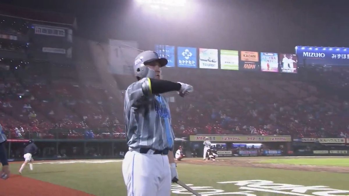 雨を切り裂く一撃!⚡ #佐野恵太 選手の3試合連続アーチでリードを4点に広げる!🔥 6回表 DB 6 - 2 E #楽天モバイルパーク宮城 #日本生命セ・パ交流戦 #解き放て #baystars