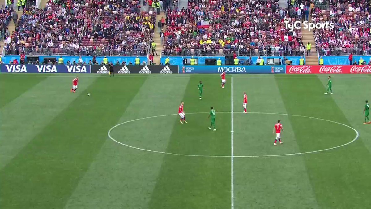 El GOLAZO en el partido inaugural de Cherysev.