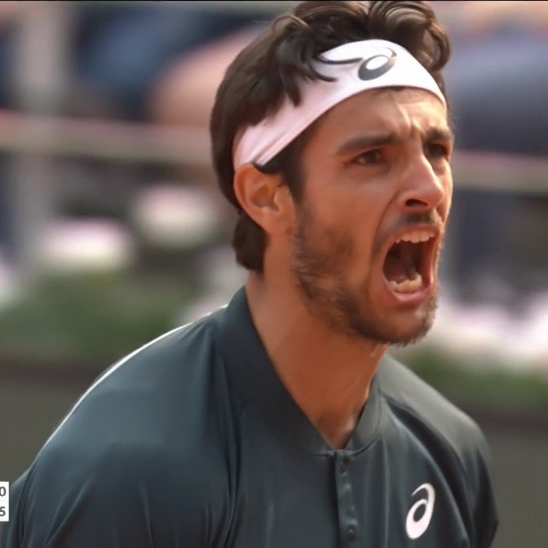 What a RETURN! 🤩 Lorenzo Musetti takes the third set against Frances Tiafoe in style 💫 #RolandGarros