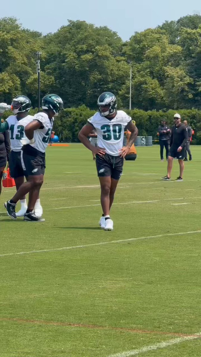 Jihaad Campbell watching on as the other linebackers go thru drills. Vic Fangio said that Jihaad likely won’t be ready until August.