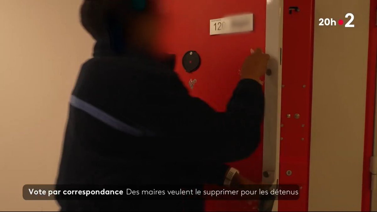 Vers la fin du vote par correspondance pour les détenus ? En 2022, 45 % des personnes incarcérées avaient voté pour Jean-Luc Mélenchon, contre 18 % pour Emmanuel Macron.