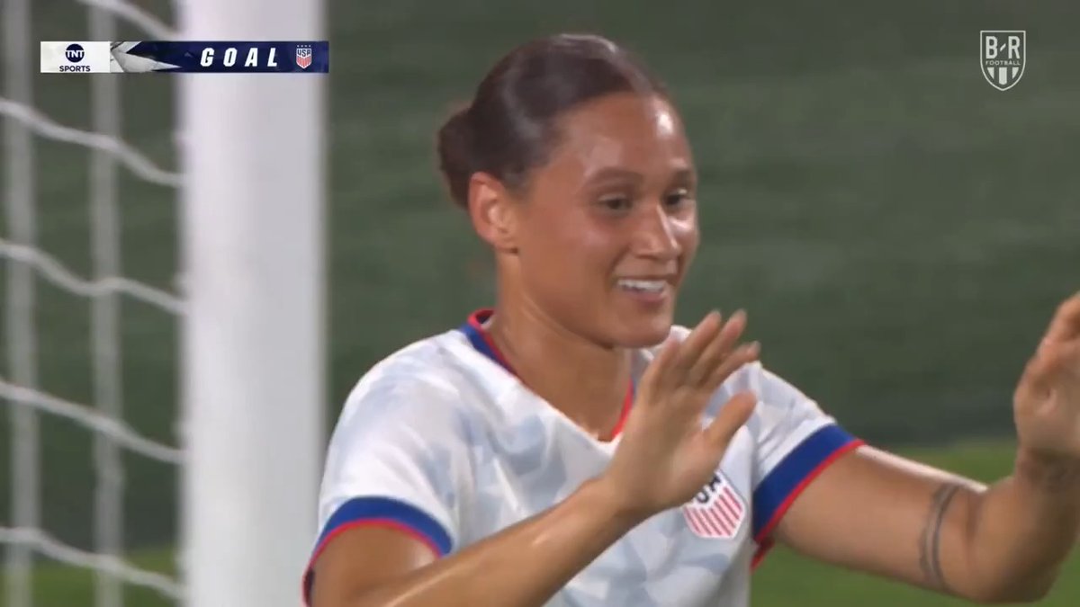Lynn Biyendolo gets her second of the night and the USWNT defeat Jamaica 4-0 👊