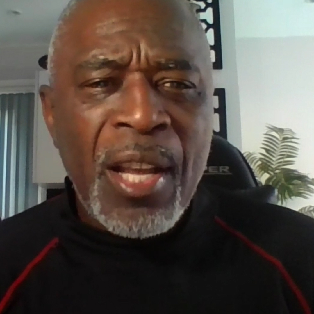 "He was out of control. He's a disgrace to the uniform." Should 'hero cop' Lorne Castle have lost his job for his 'disrespectful' arrest of a knife-carrying suspect? Nick Ferrari hears from Ken Hinds.