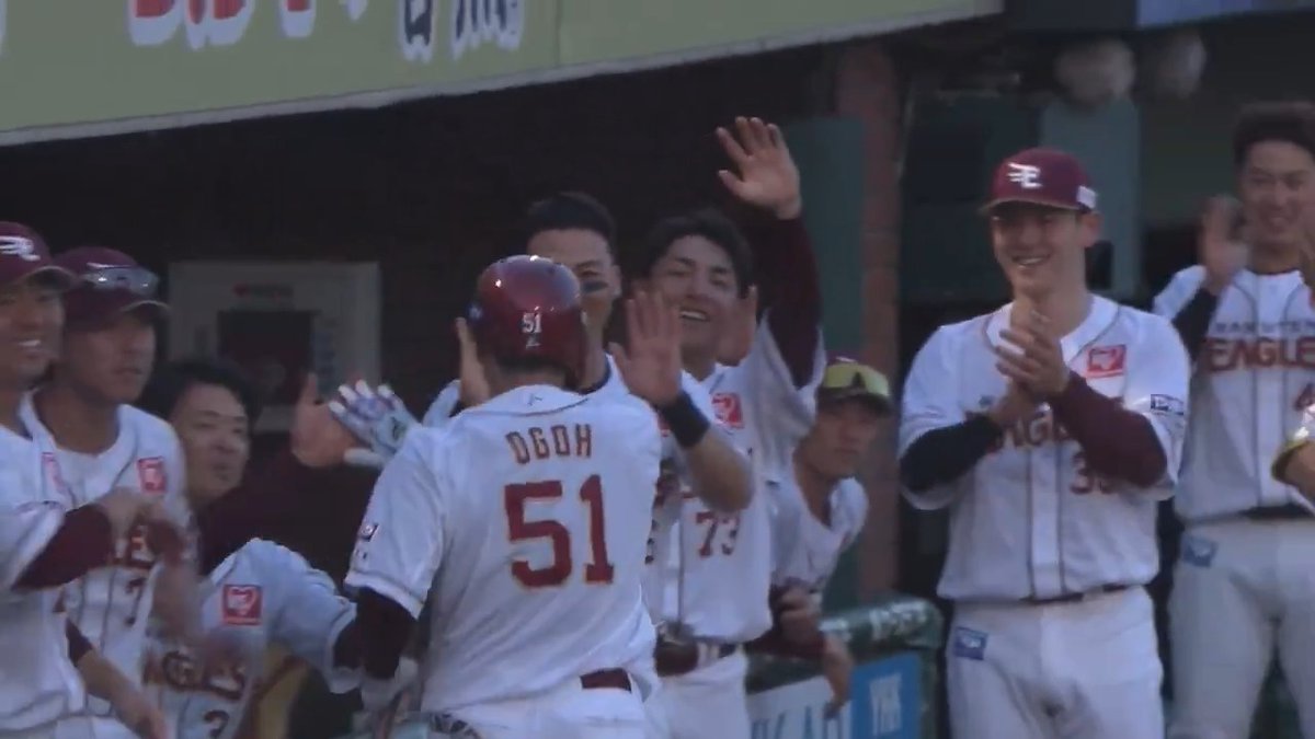 スタメン起用に応える一発‼🙌 東北楽天 #小郷裕哉 選手の今シーズン第1号ソロホームラン!🌈 💪 #RakutenEagles #日本生命セ・パ交流戦2025 #交流戦 #セ・パ交流戦 👇ライブ配信はこちら