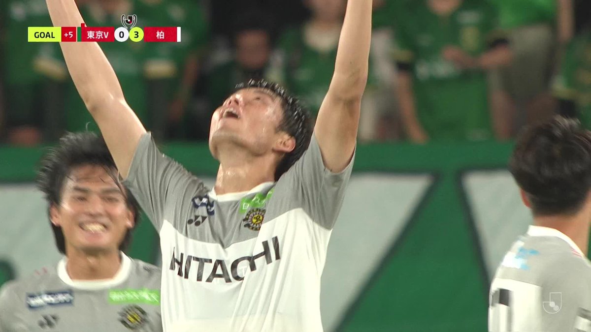 #垣田裕暉 のダメ押し弾で 柏が大きなアドバンテージを得て第2戦へ☀️ 🎦 ゴール動画 🏆 JリーグYBCルヴァンカップ プレーオフラウンド 第1戦 🆚 東京Vvs柏 🔢 0-3 ⌚️ 90+4分 ⚽️ 垣田 裕暉(柏) #ルヴァンカップ