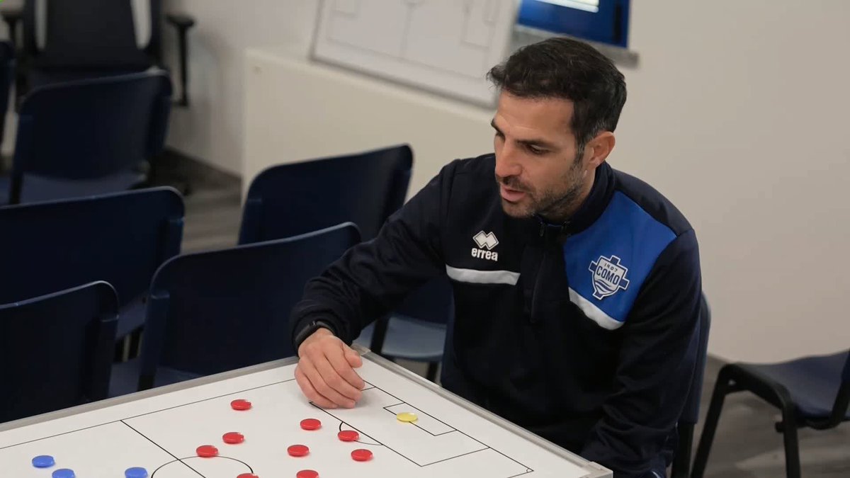 Inter Milan have made initial contact with Cesc Fabregas over potentially becoming their next head coach, according to Sky in Italy 🚨