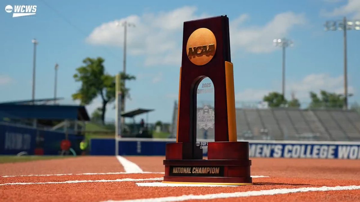 It all comes down to this 🏆 #WCWS x Texas Softball Texas Tech Softball