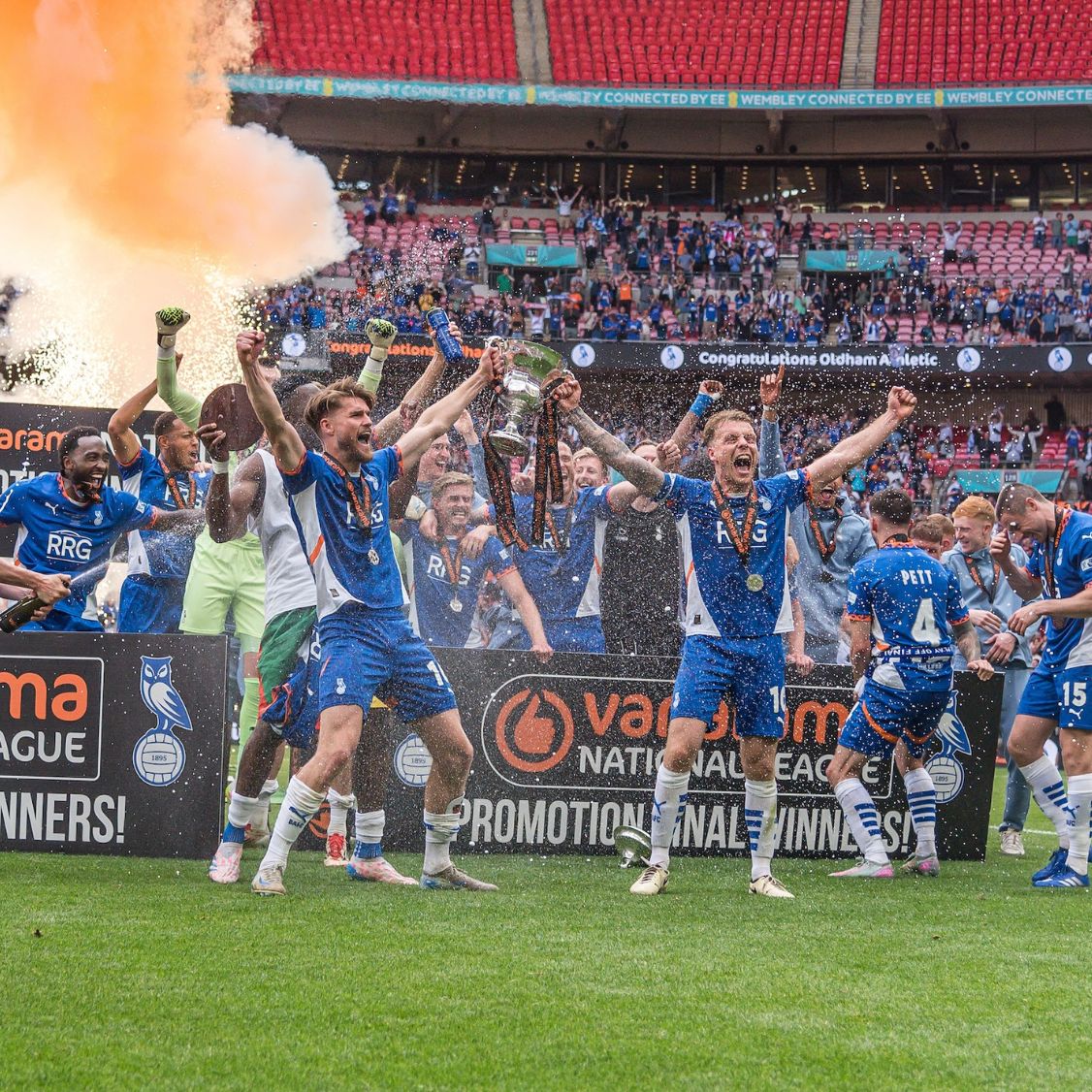 💫 Memories to last a lifetime. #oafc