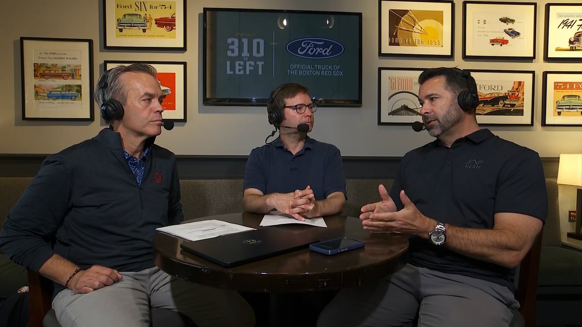 “What are we doing?... Where are you gonna find a guy that can do what Jarren Duran can possibly do on a given night, where you can pay the man $7–12M?! In order to do that, you’ve got to give somebody $30M in free agency.” Lou Merloni on Jarren Duran trade rumors 🗣️
