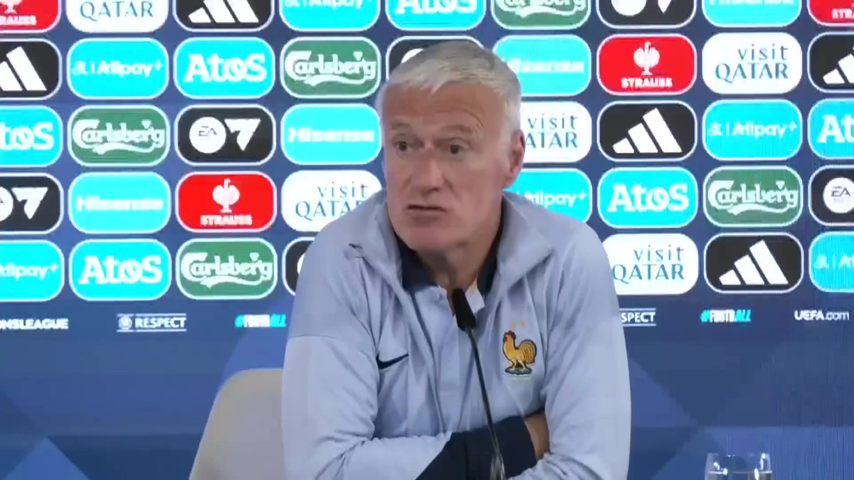 🎙️ « Si Ousmane rentre dans le XI des Bleus demain, cela peut changer la position de Kylian Mbappé. » Didier Deschamps 🇫🇷 : « 𝗡𝗢𝗡. ❌ Kylian occupera une position axiale. » 🎥 L'Équipe