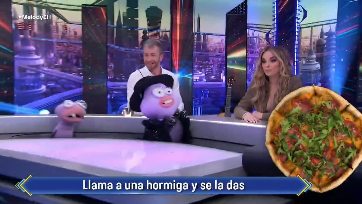 Petancas hace un homenaje a Melody Oficial y los bordes de la pizza 🍕 #MelodyEH
