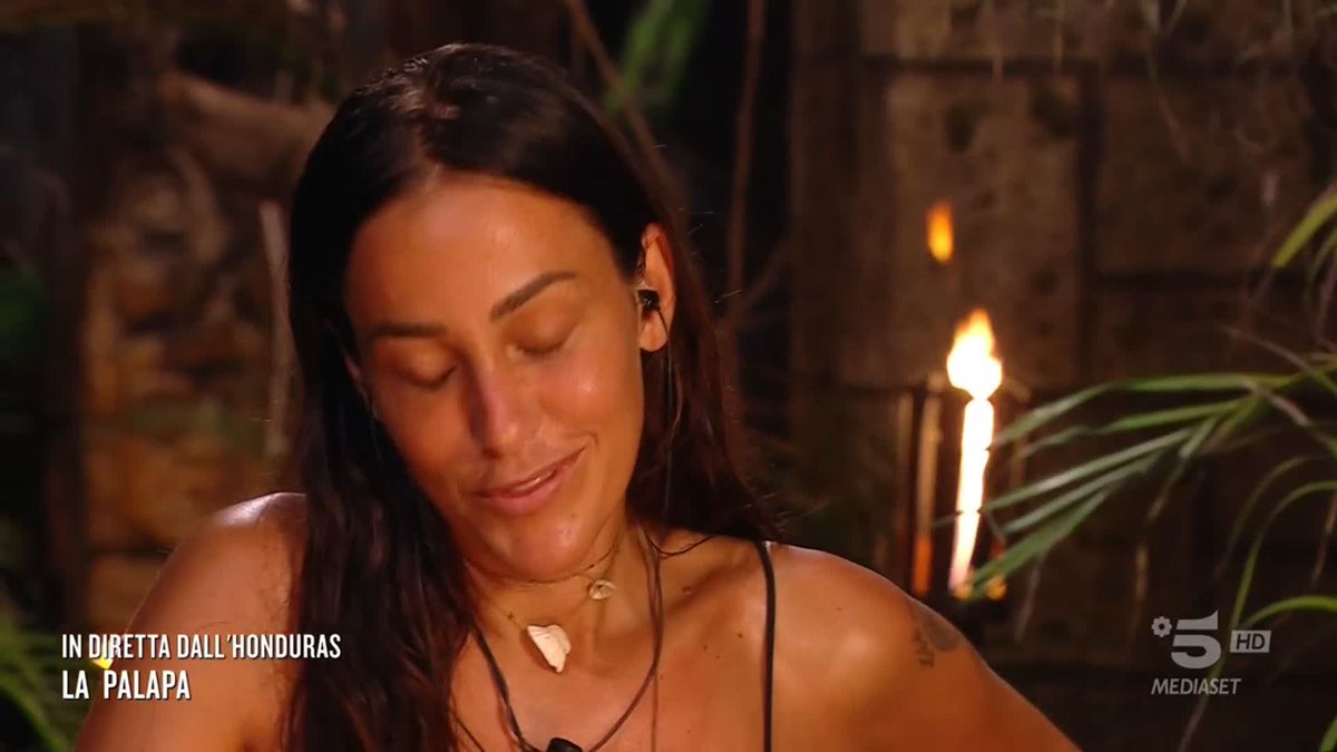 Teresanna confessa: "Ho una polpetta nascosta" #Isola