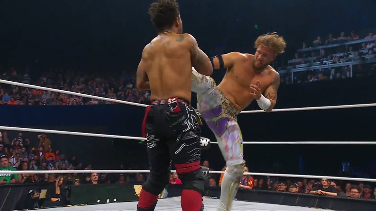 Lightning Fast @IAmLioRush! Watch #AEWFyterFest LIVE on TBS &amp; MAX
