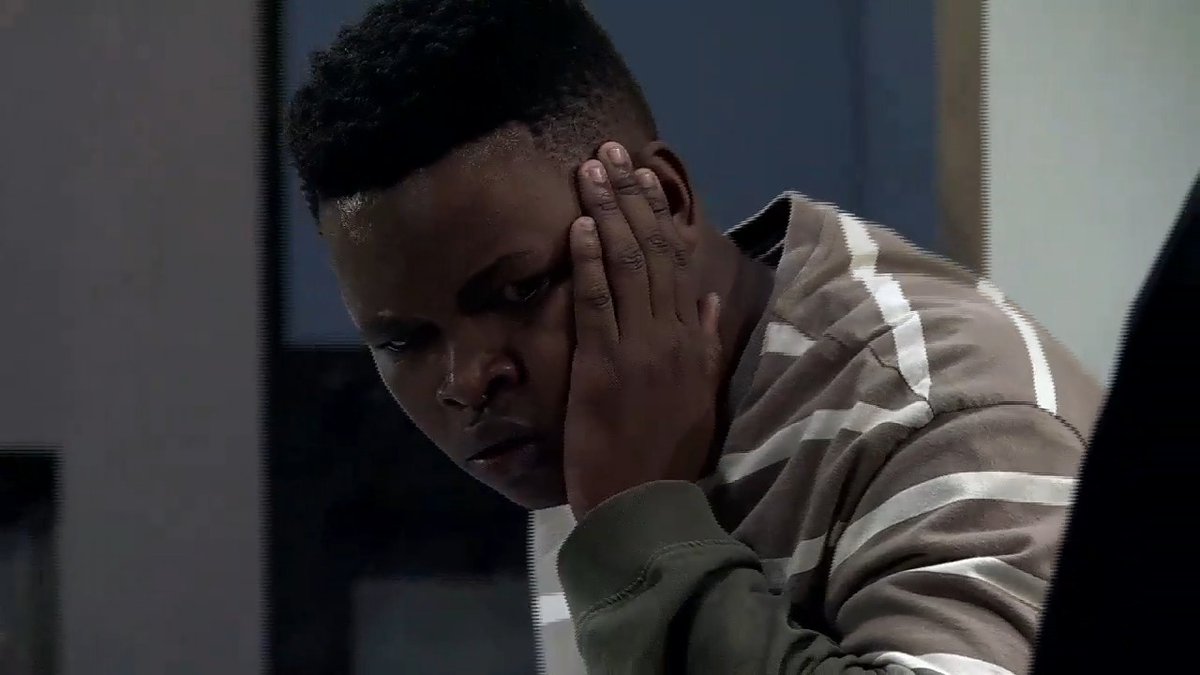 The truth does hurt! 👀 uNhloso will always protect uDintle by all means, umvikela ngisho nasebantwaneni bakhe. Was he right to slap uNtuthuko? #etvScandal