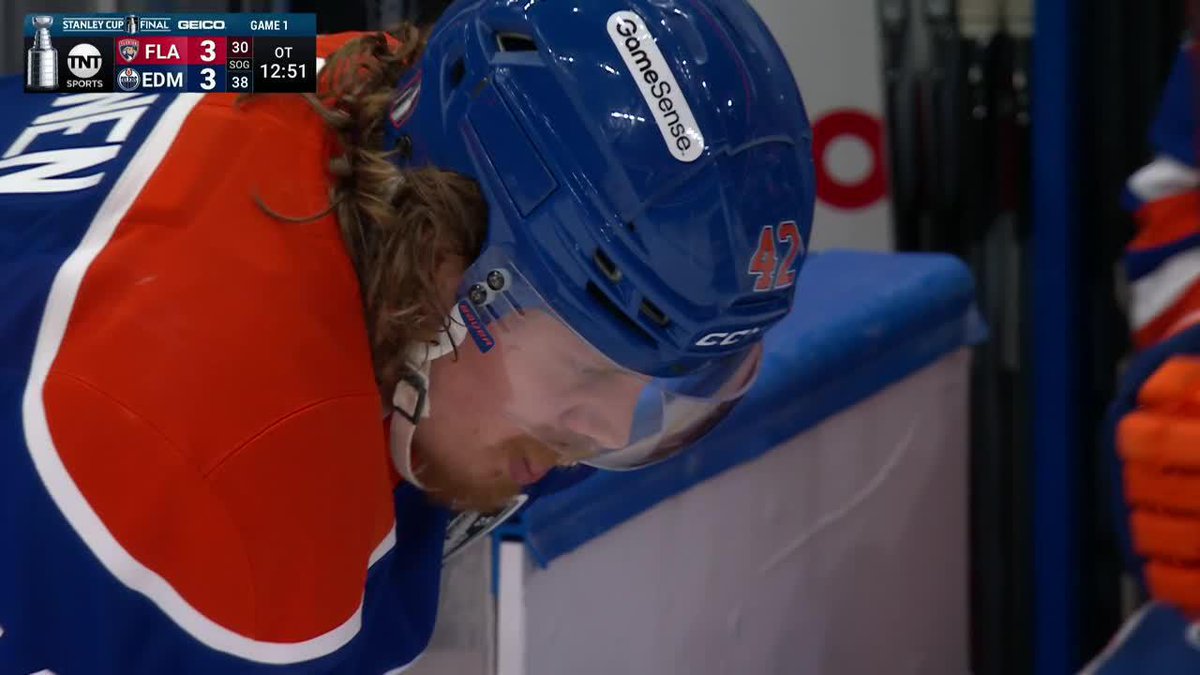 KAPANEN WAS THIS CLOSE TO ENDING IT IN OVERTIME 😱