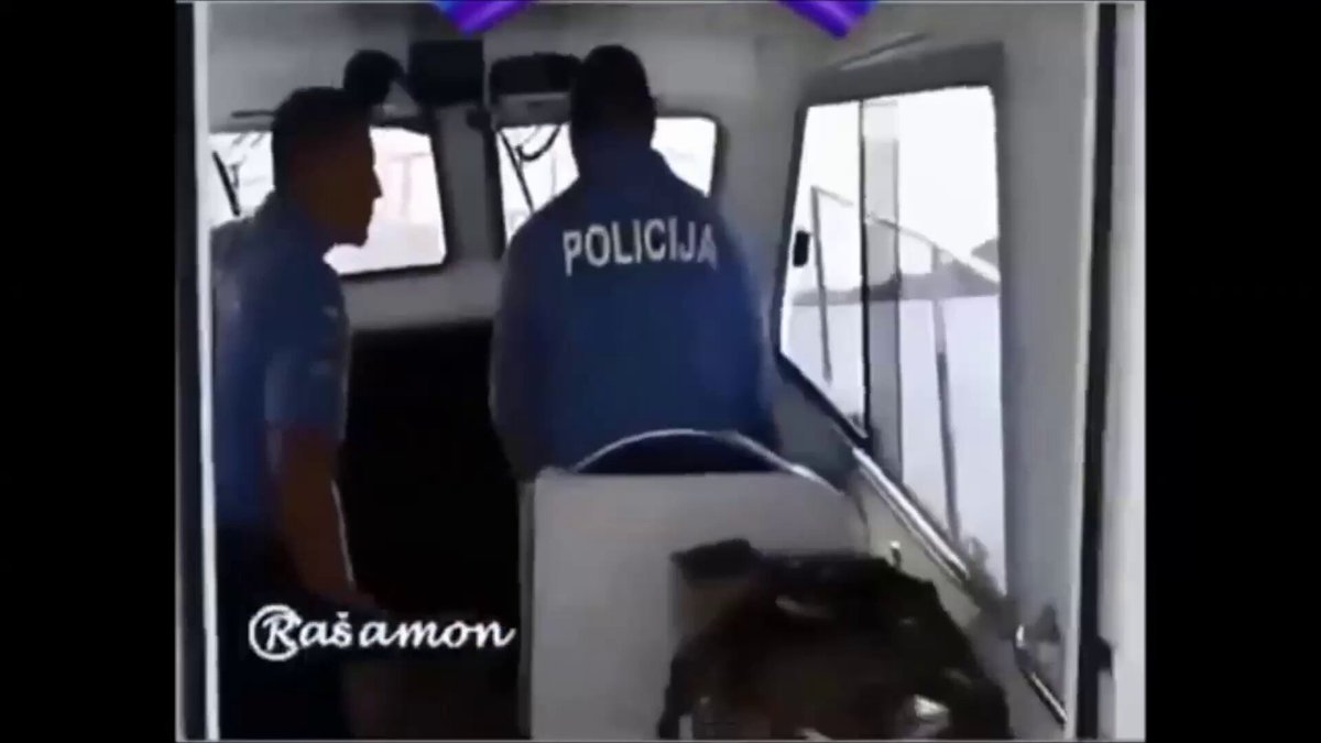 Mutava plovka troši pokradene srpske pare u svojoj domovini dok našu decu naziva ustašama i fašistima. P.S. Kaže portir da on ima takve sise isto bi bio lezbejka.