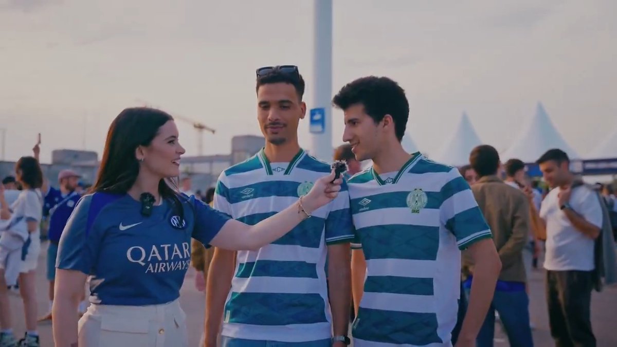 Final vibes outside the stadium 🎉 Gaia & Stuart took on the Qatar Airways challenge, gave away a jersey 👕 and got fans' predictions 🏆 — all part of #XOriginals.