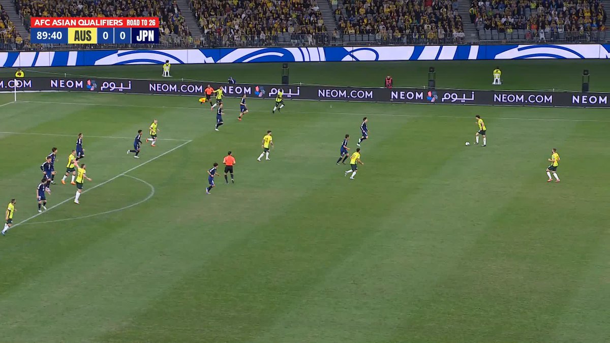 90TH MINUTE. AZIZ BEHICH 🥶 A goal worth waiting 13 years for 😉 🎥 10 Football #Socceroos #AUSvJPN