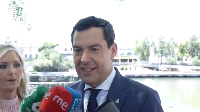Queremos salir de la Conferencia de Presidentes de Barcelona con un acuerdo. Pedimos que se voten las propuestas que hemos hecho la mayoría de comunidades autónomas y que se pongan en marcha. La reunión de mañana tiene que ser útil y no se puede quedar solo en una foto.