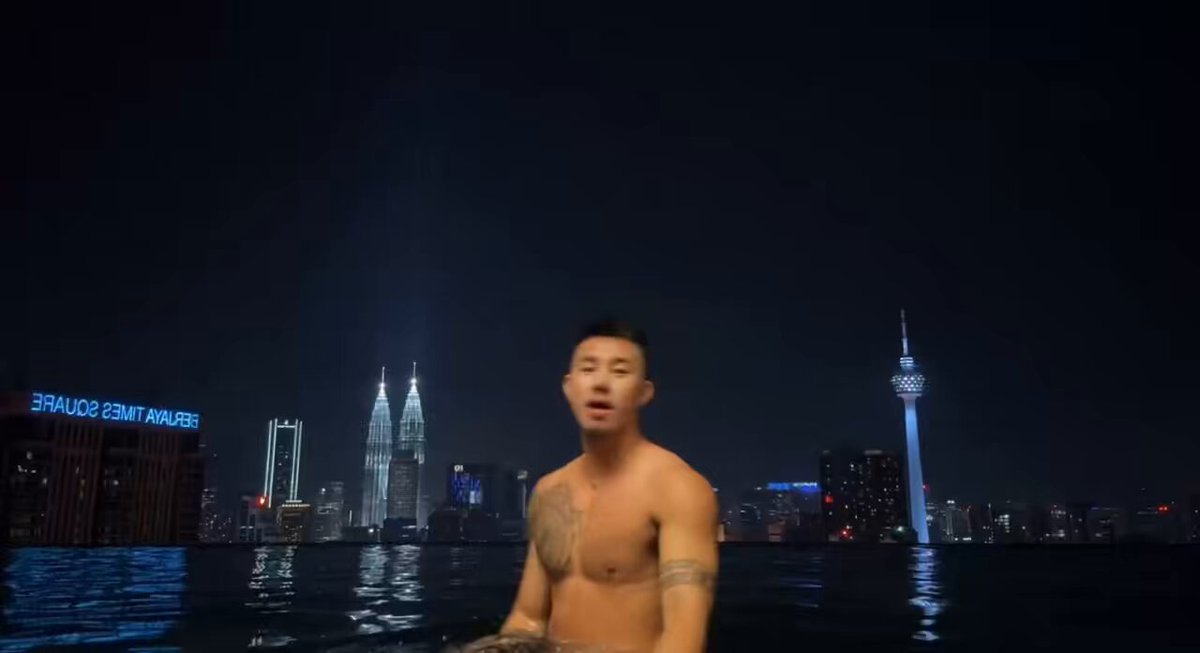 Tắm khuya!!!