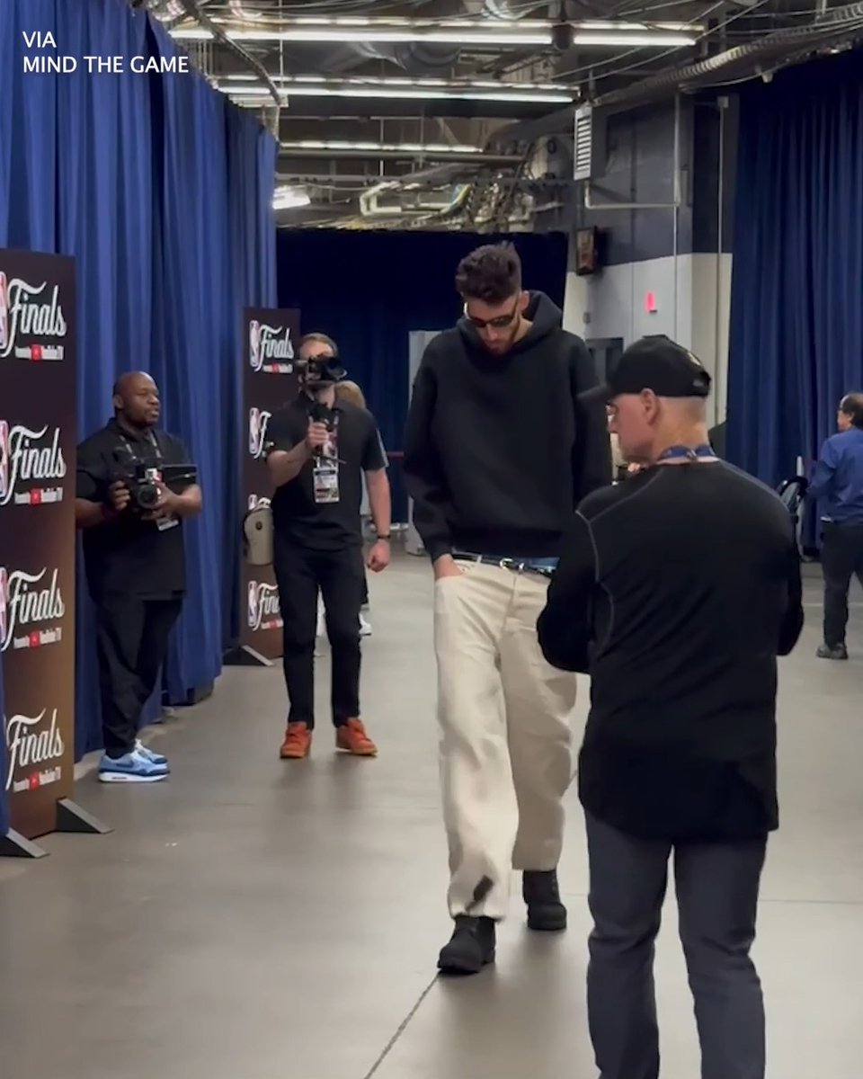 Chet Holmgren arrives ahead of his first #NBAFinals 😎