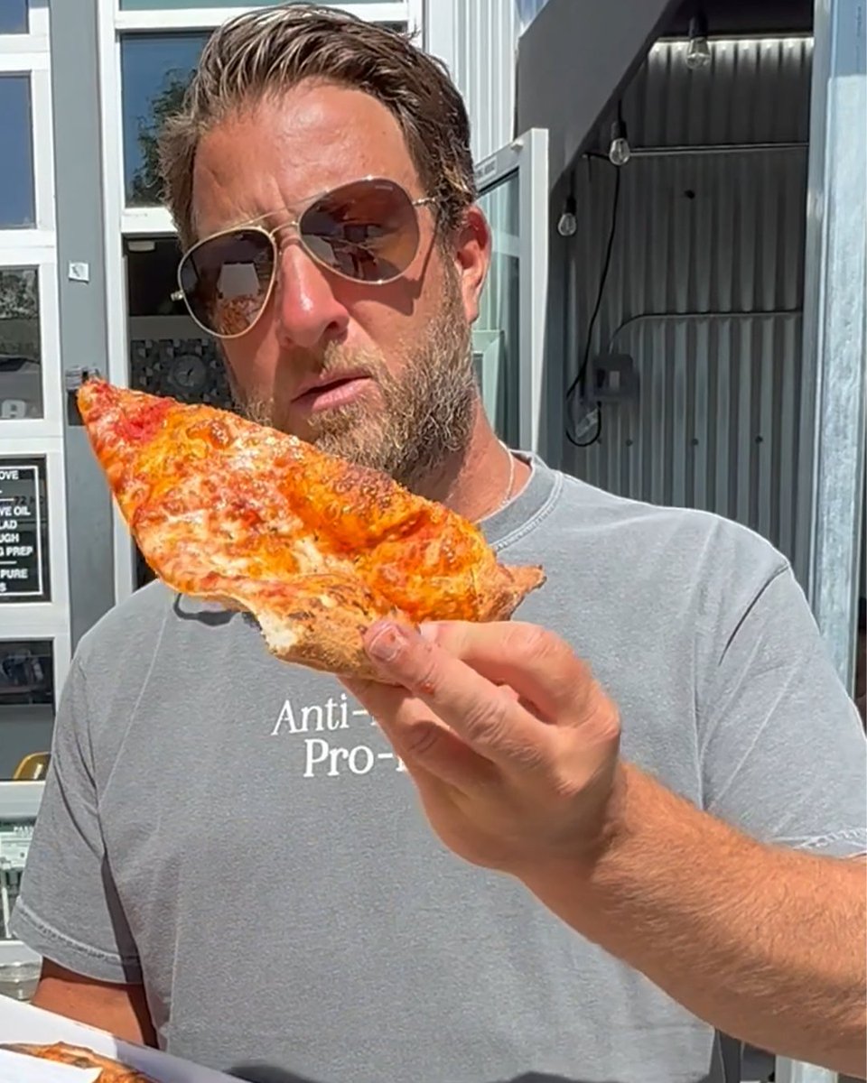 Barstool Pizza Review - Acre Pizza (Sebastopol, CA)