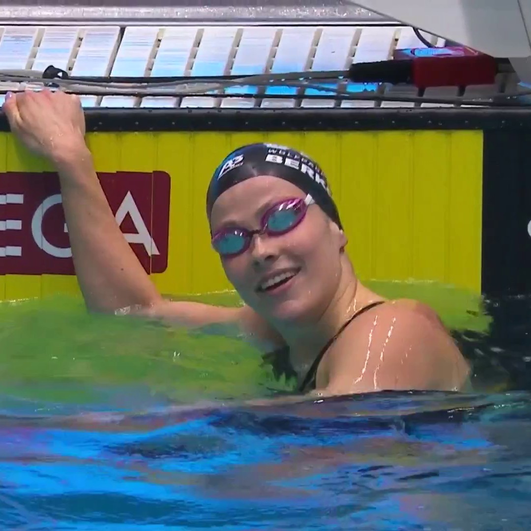 Katharine Berkoff sets a NEW AMERICAN RECORD to take the 50m backstroke win! 🇺🇸 📺 Peacock | #ToyotaNationals